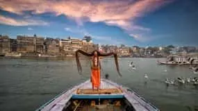 Low-Cost Ayodhya Tour Package: Maximum Divinity, Minimum Spend