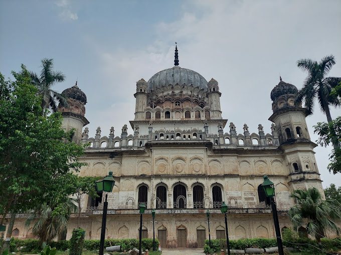 Tomb of Bahu Begum